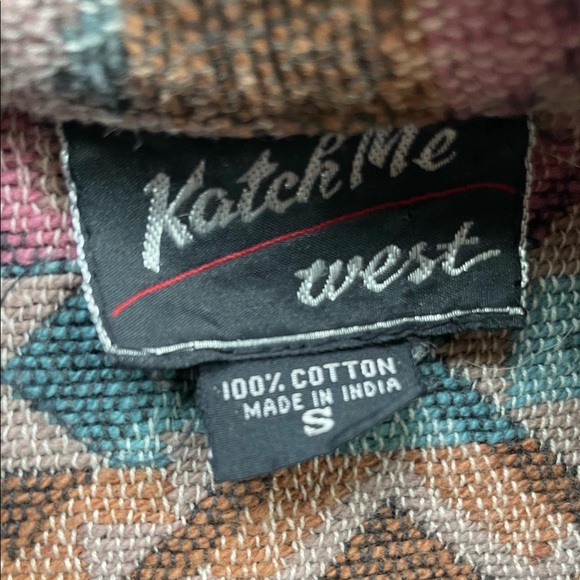 Katch Me West Horse Aztec Shacket Size Small - Picture 8 of 8